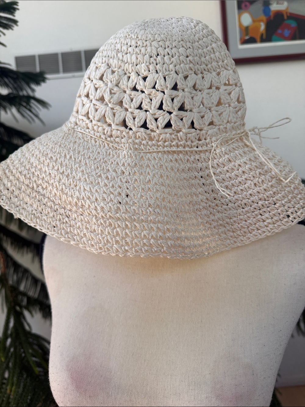Women's Cream Crochet Sun Hat